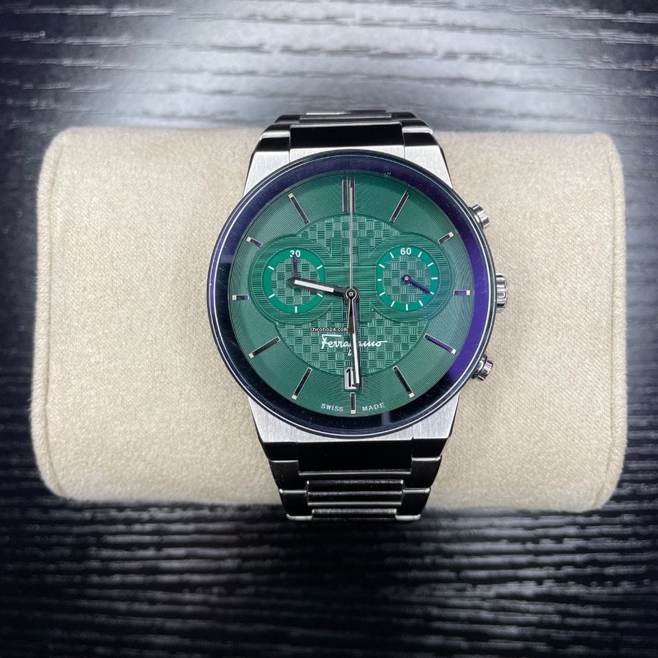  Shop Authentic Salvatore Ferragamo Sapphire Chrono Green Dial Silver Steel Strap Watch for Men - SFME00421 - Luxxuri