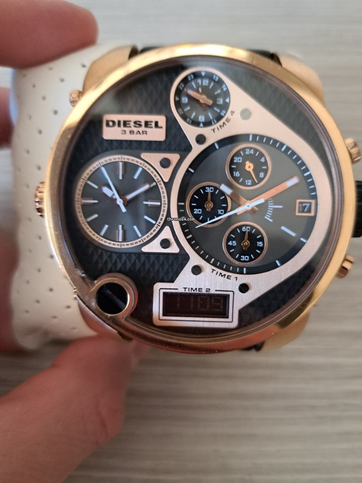  Shop Authentic Diesel Big Daddy Gold & Black Dial Black Leather Strap Watch For Men - DZ7261 - Luxxuri