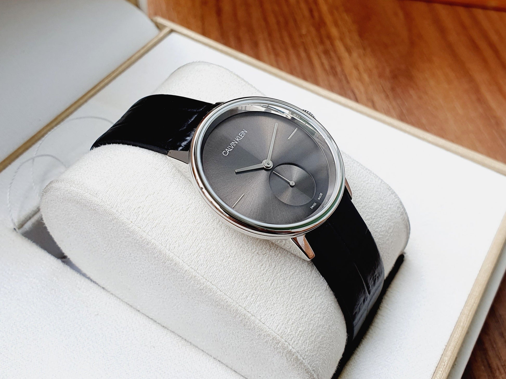  Shop Authentic Calvin Klein Accent Black Dial Black Leather Strap Watch for Women - K2Y231C3 - Luxxuri