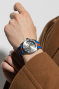  Shop Authentic Gucci Dive Automatic Grey Dial Two Tone Rubber Strap Watch for Men - YA136352 - Luxxuri