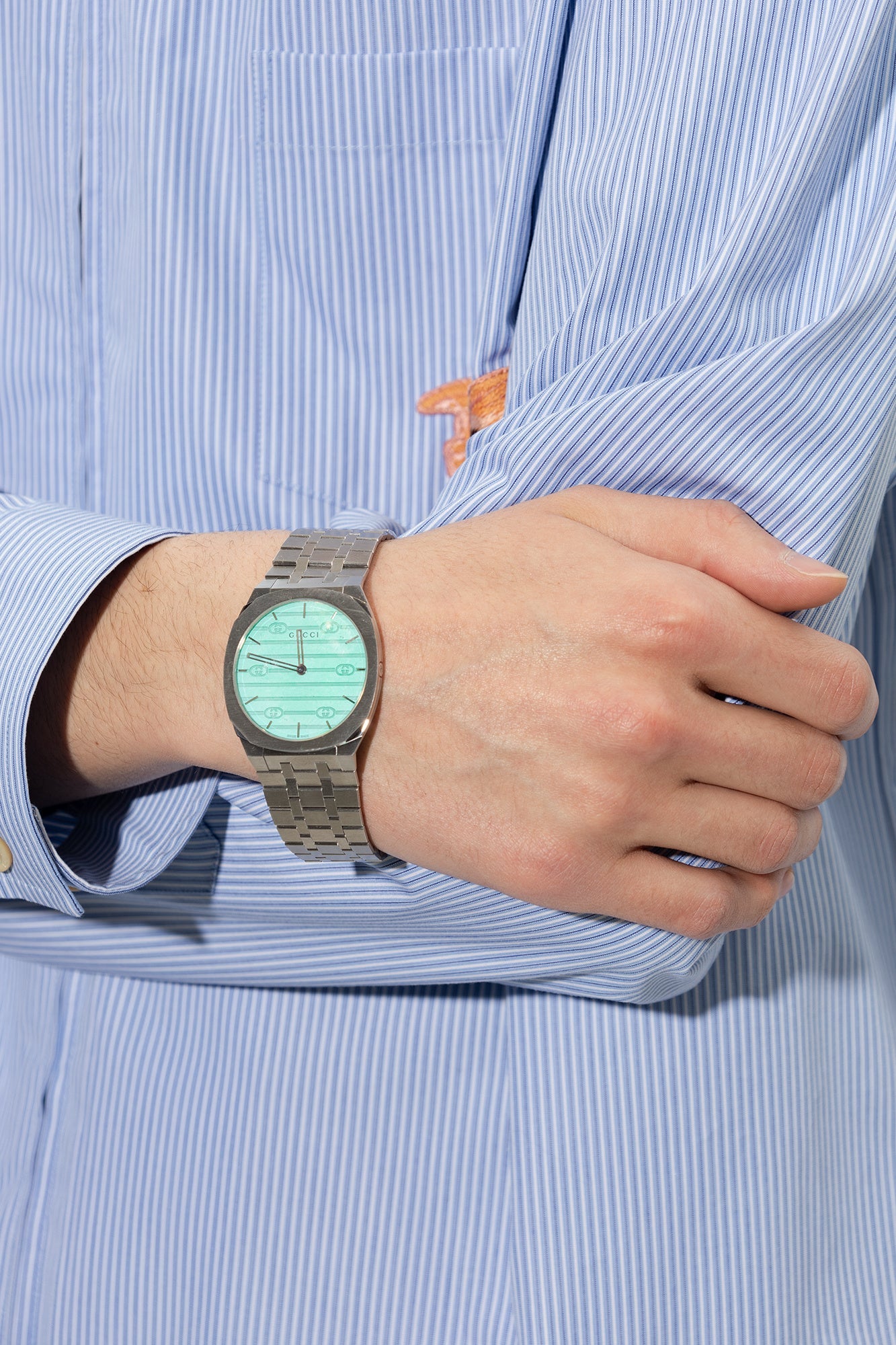  Shop Authentic Gucci 25H Quartz Turquoise Dial Silver Steel Strap Watch For Women - YA163409 - Luxxuri