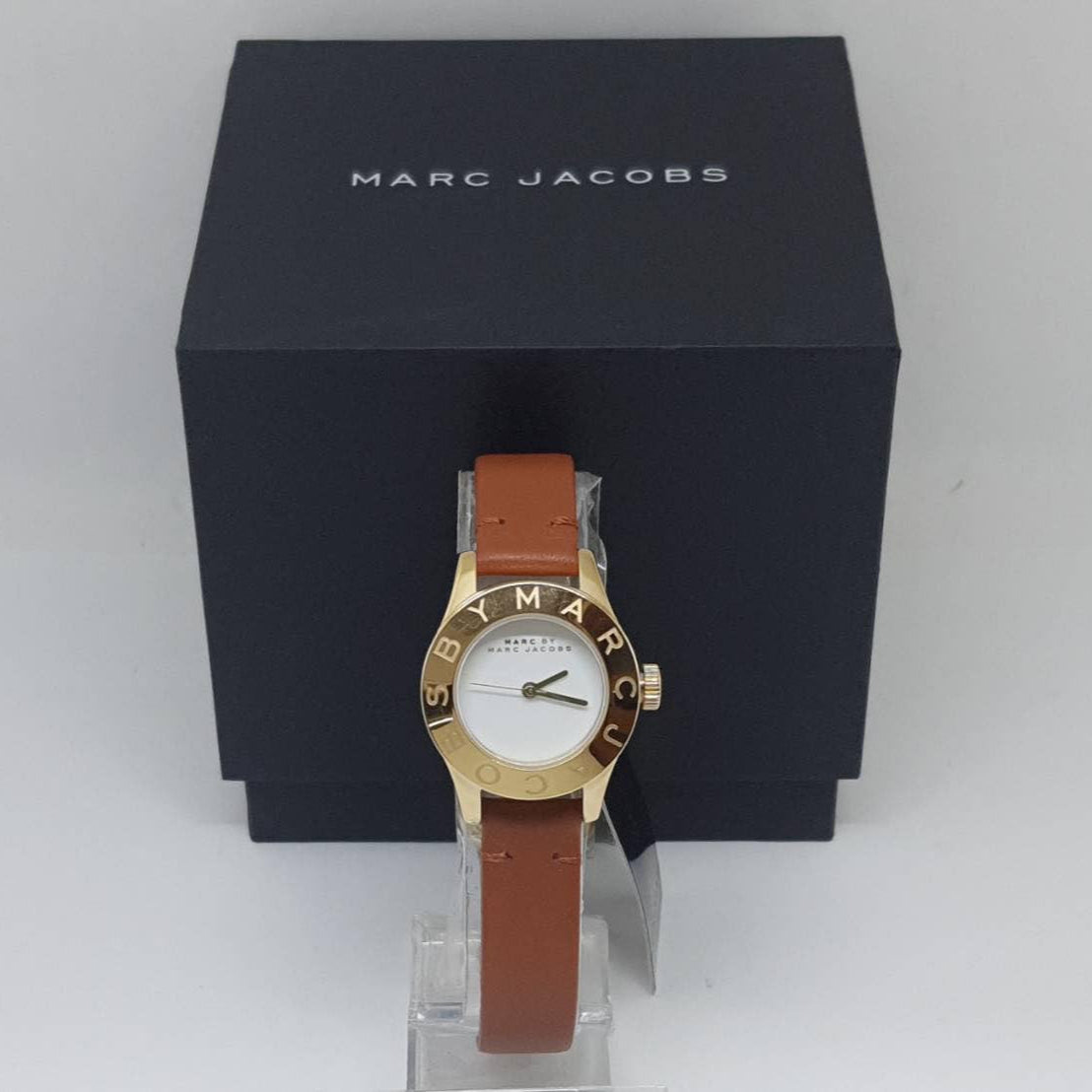  Shop Authentic Marc Jacobs Mini Blade White Dial Brown Leather Strap Watch for Women - MBM1219 - Luxxuri