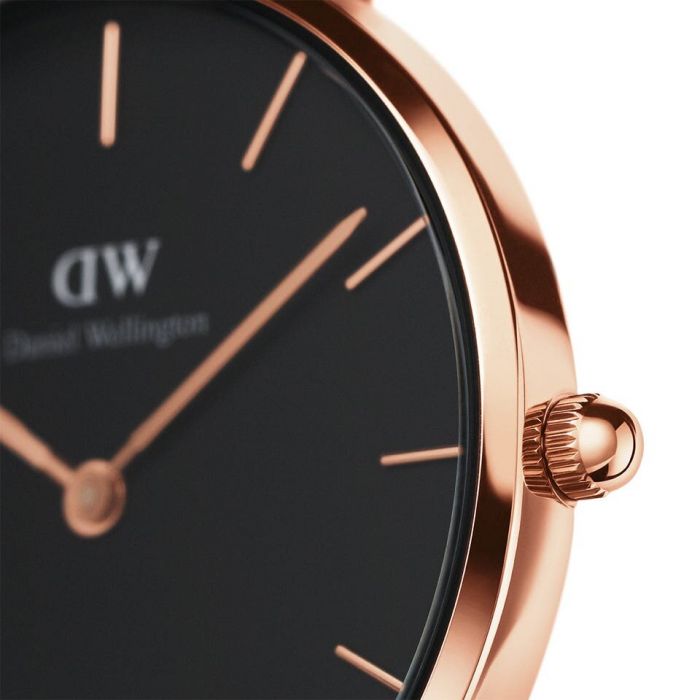  Shop Authentic Daniel Wellington Petite Ashfield Black Dial Black Mesh Bracelet Watch Watch For Women - DW00100201 - Luxxuri