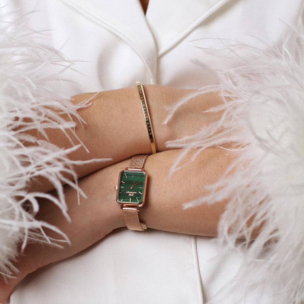  Shop Authentic Daniel Wellington Quadro Melrose Green Dial Rose Gold Mesh Strap Watch For Women - DW00100437 - Luxxuri