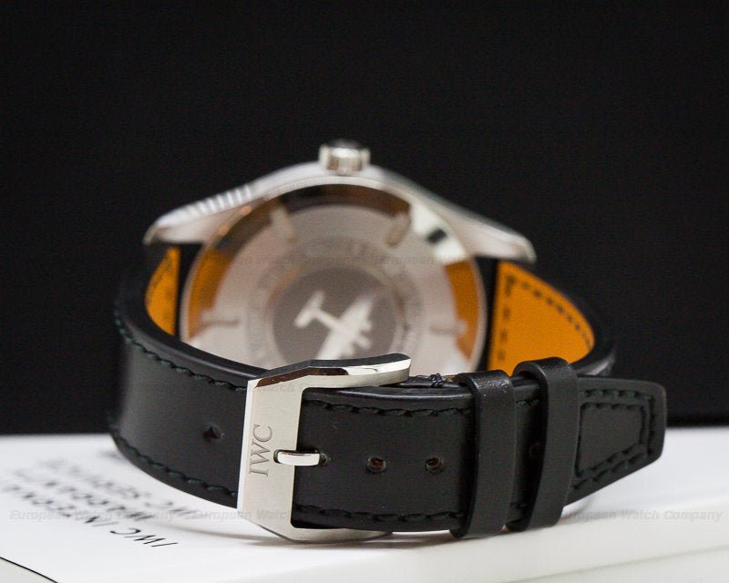  Shop Authentic IWC Pilot's Watch Mark XVIII White Dial Black Leather Strap Watch for Men - IW327002 - Luxxuri