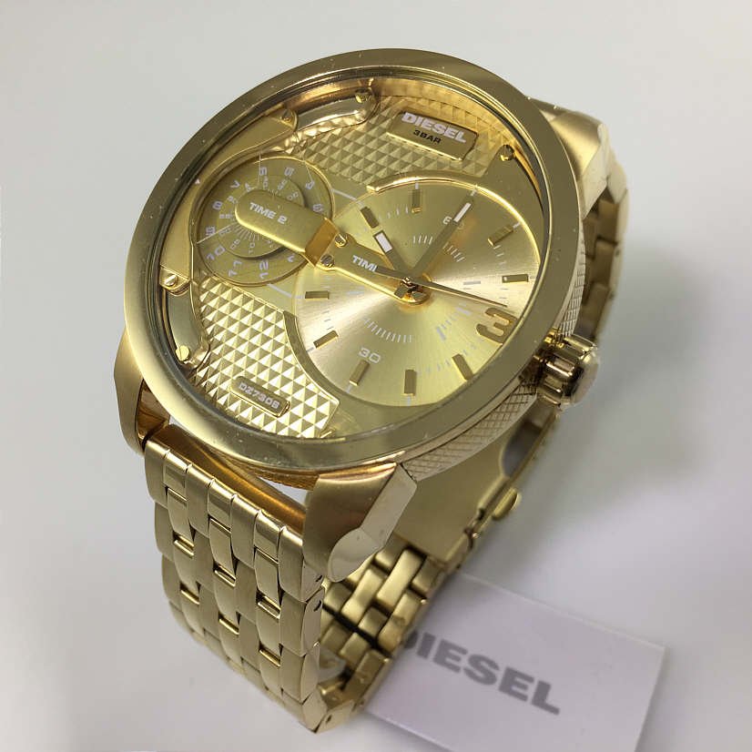  Shop Authentic Diesel Mini Daddy Gold Dial Gold Steel Strap Watch For Men - DZ7306 - Luxxuri