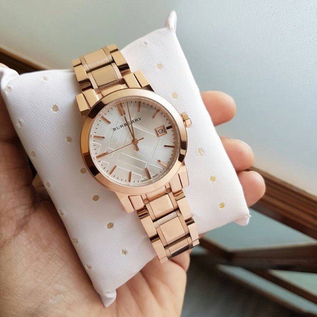  Shop Authentic Burberry The City White Dial Rose Gold Steel Strap Watch for Women - BU9204 - Luxxuri