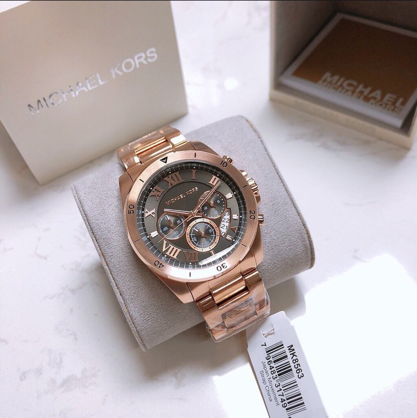  Shop Authentic Michael Kors Brecken Chronograph Analog Black Dial Rose Gold Steel Strap Watch For Women - MK8563 - Luxxuri