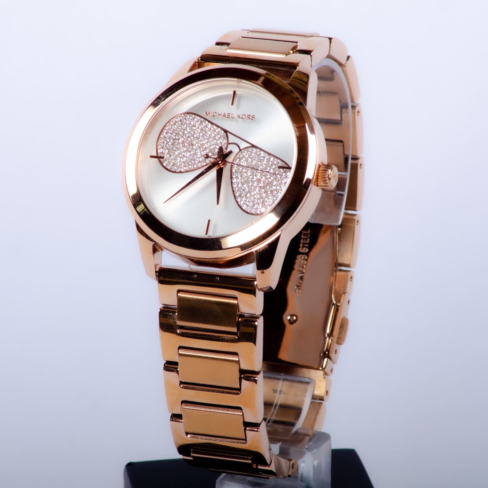  Shop Authentic Michael Kors Hartman Analog White Dial Rose Gold Steel Strap Watch For Women - MK3673 - Luxxuri