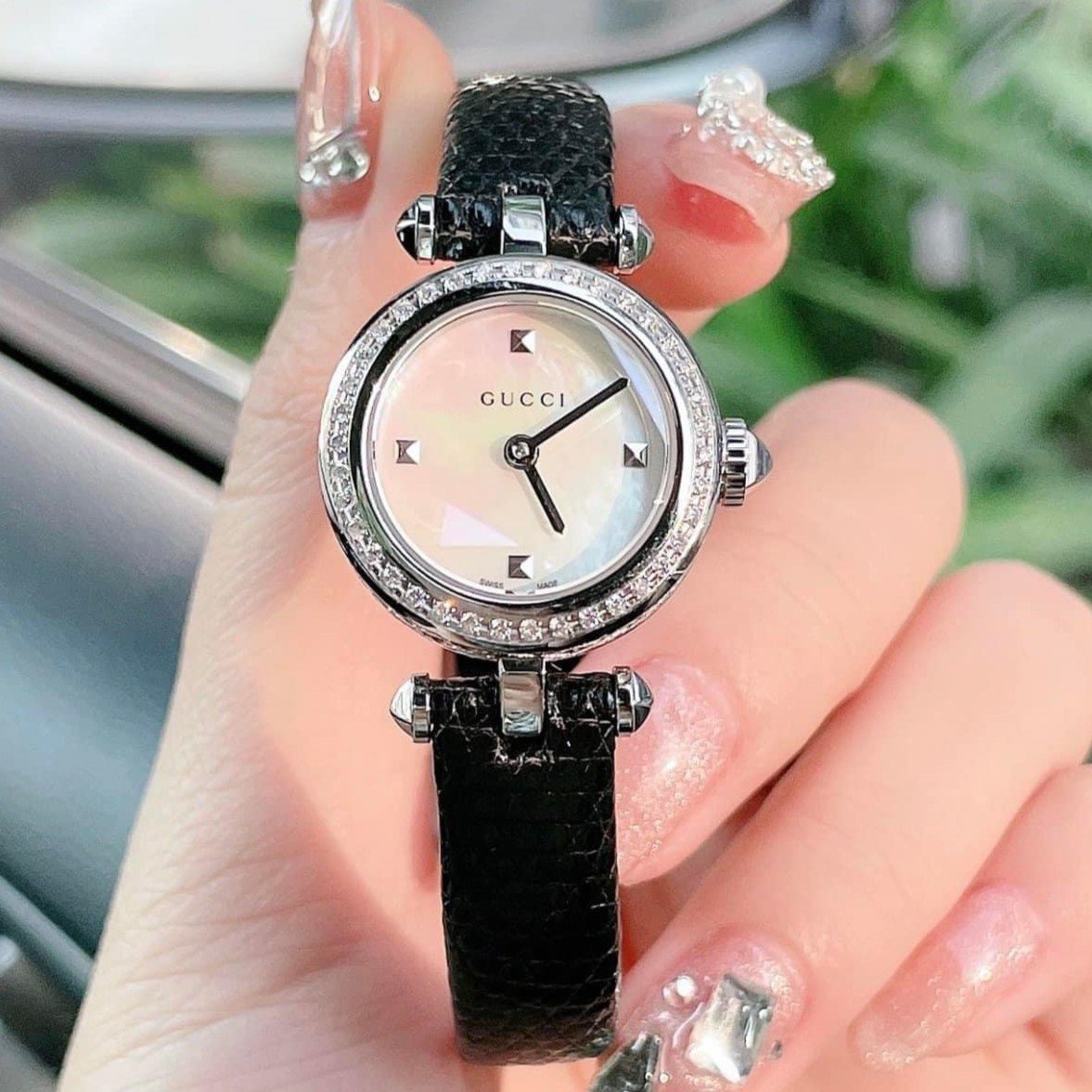  Shop Authentic Gucci Diamantissima Diamonds Mother of Pearl Dial Black Leather Strap Watch For Women - YA141511 - Luxxuri