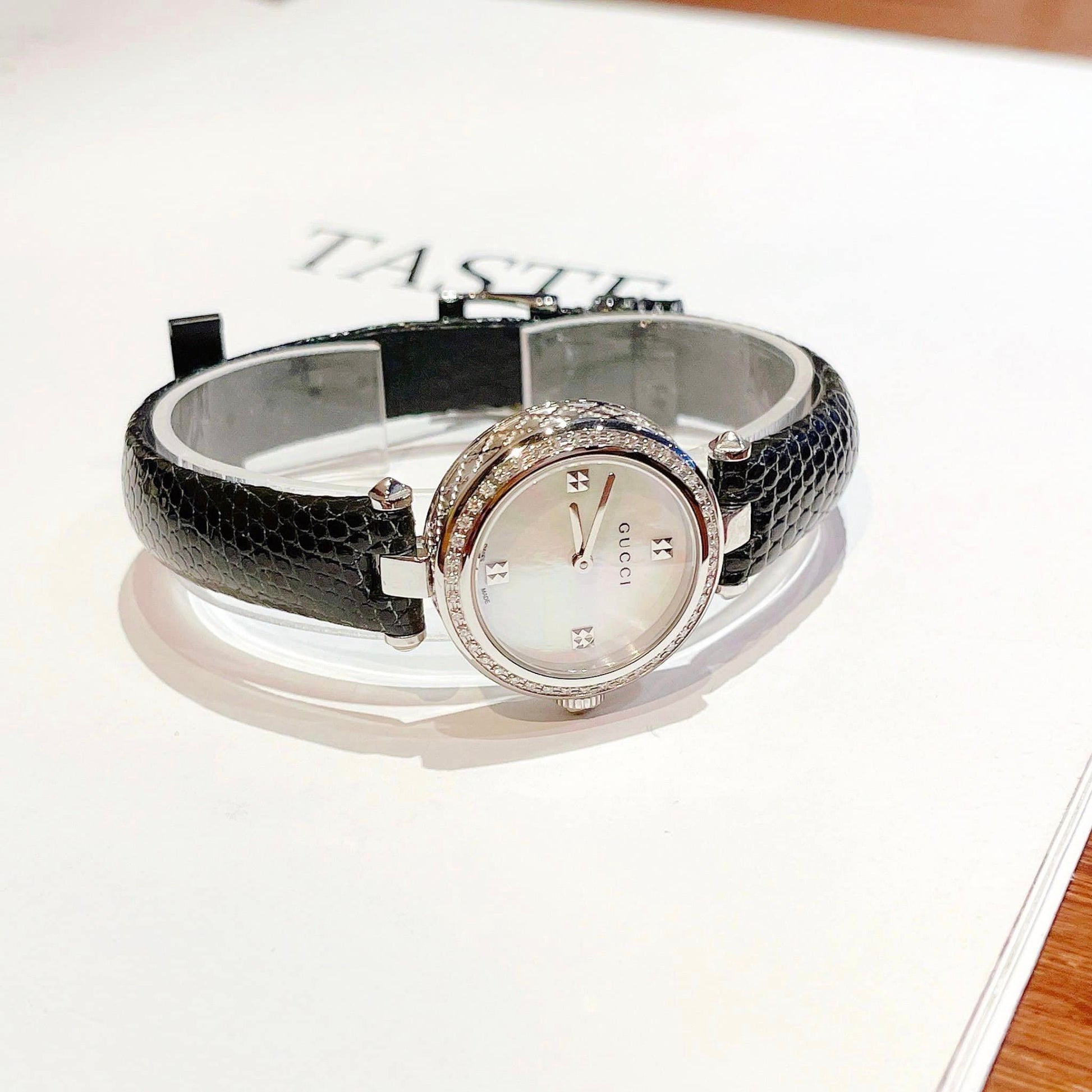  Shop Authentic Gucci Diamantissima Diamonds Mother of Pearl Dial Black Leather Strap Watch For Women - YA141511 - Luxxuri