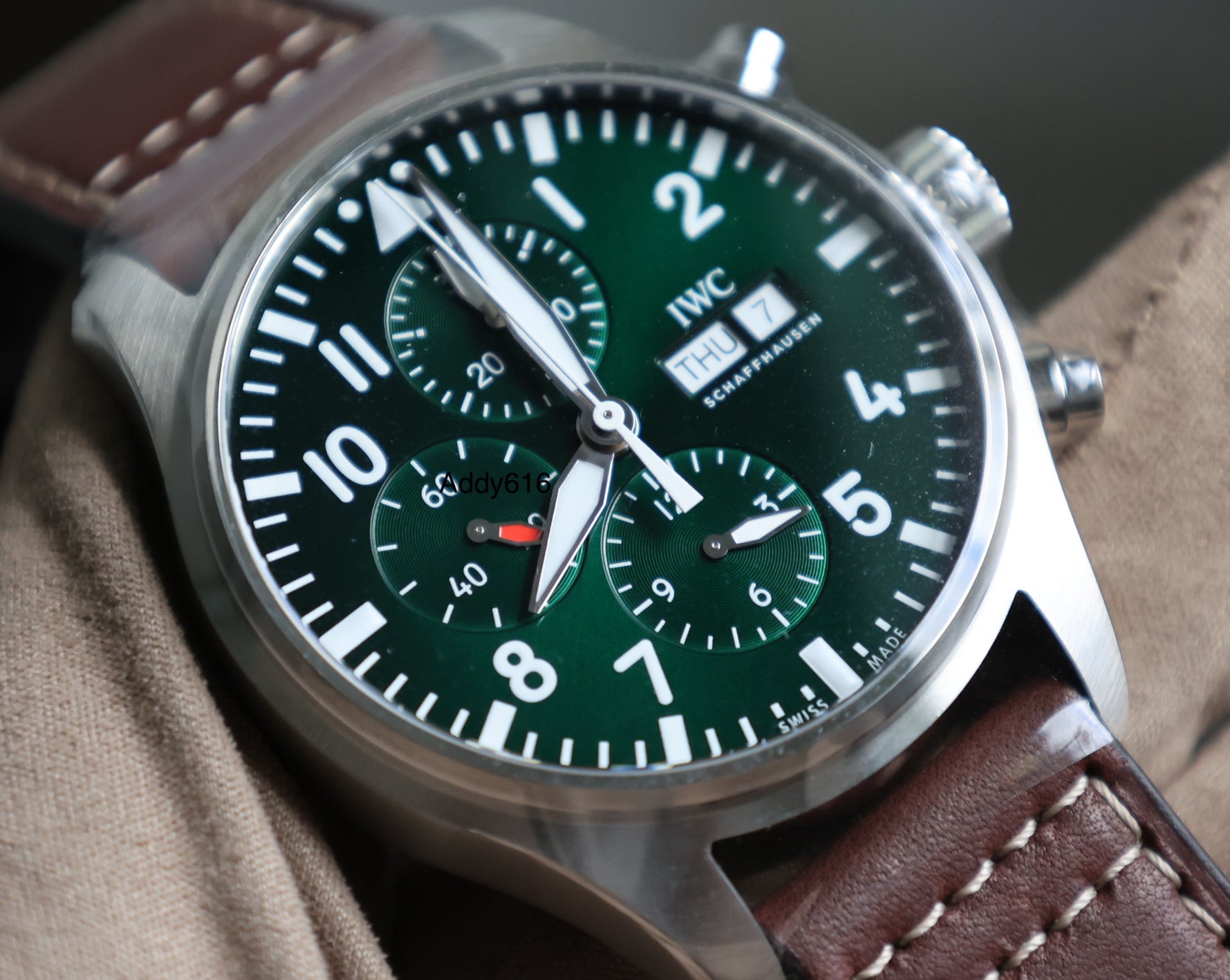  Shop Authentic IWC Pilot's Watch Chronograph Edition Racing Green 43mm Green Dial Brown Leather Strap Watch for Men - IW377726 - Luxxuri