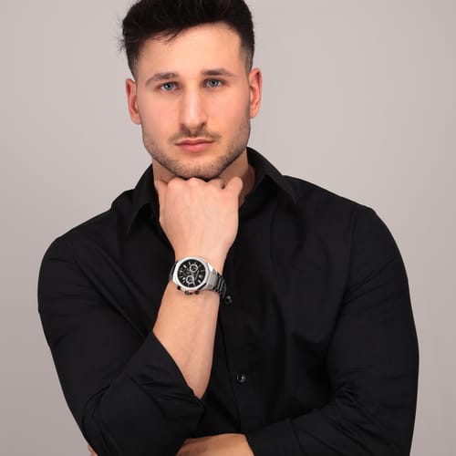  Shop Authentic Maserati Successo Chronograph Black Dial Silver Steel Strap Watch For Men - R8873621001 - Luxxuri