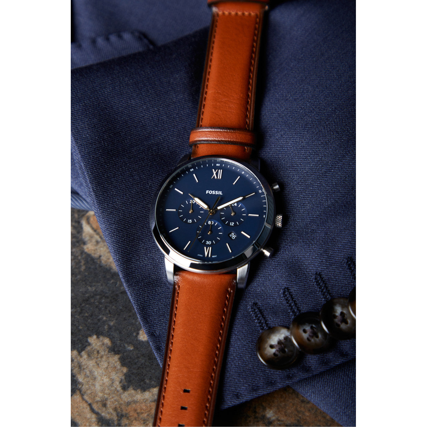  Shop Authentic Fossil Neutra Chronograph Blue Dial Brown Leather Strap Watch for Men - FS5453 - Luxxuri