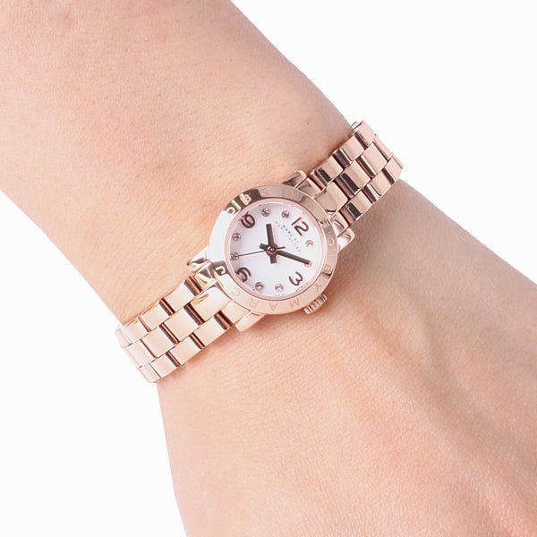  Shop Authentic Marc Jacobs Amy White Dial Rose Gold Steel Strap Watch for Women - MBM3227 - Luxxuri