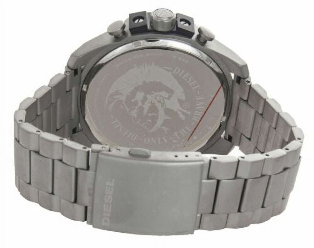  Shop Authentic Diesel Mega Chief Chronograph Silver Dial Silver Steel Strap Watch For Men - DZ4501 - Luxxuri