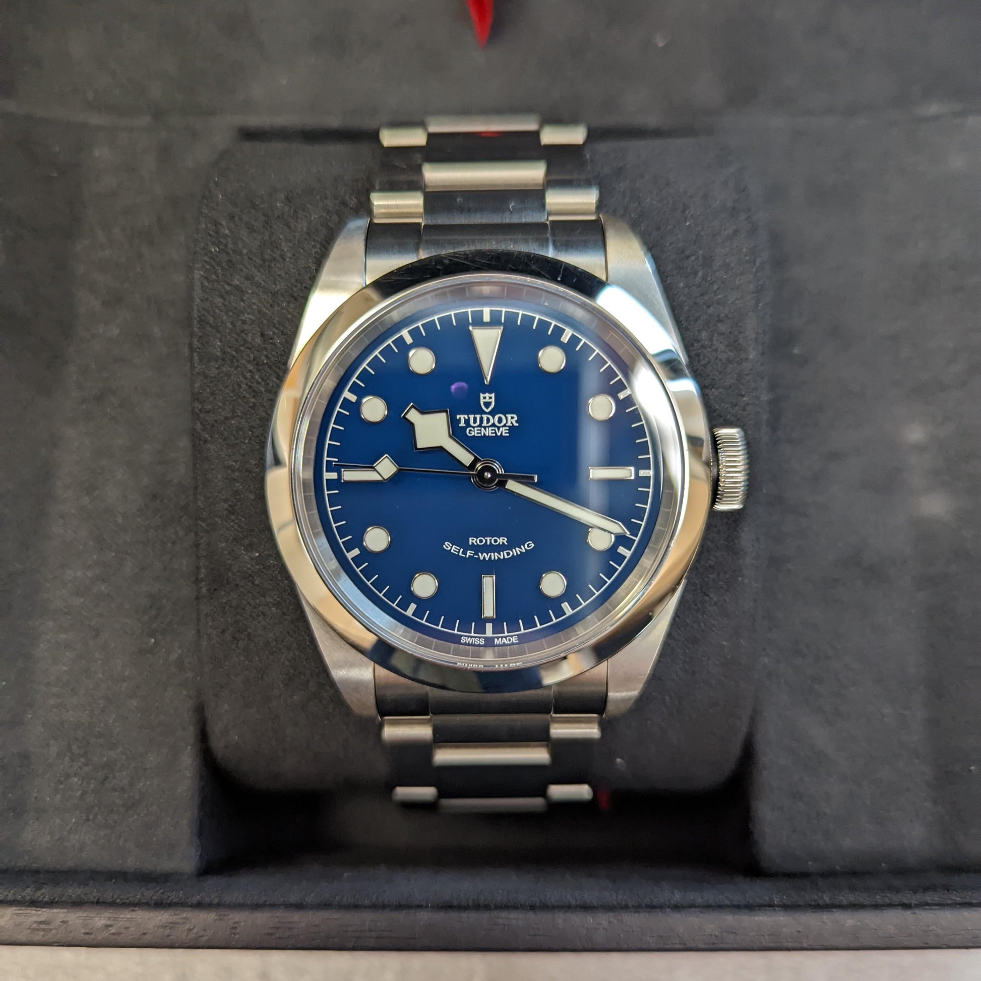  Shop Authentic Tudor Black Bay Automatic Blue Dial Silver Steel Strap Watch for Men - M79540-0004 - Luxxuri