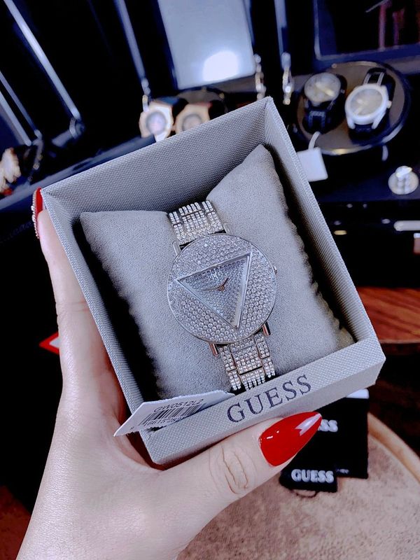  Shop Authentic Guess Trend Diamonds Silver Dial Silver Steel Strap Watch for Women - GW0512L1 - Luxxuri
