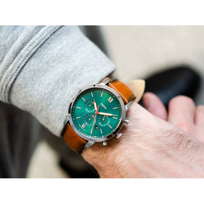  Shop Authentic Fossil Neutra Chronograph Green Dial Brown Leather Strap Watch for Men - FS5735 - Luxxuri