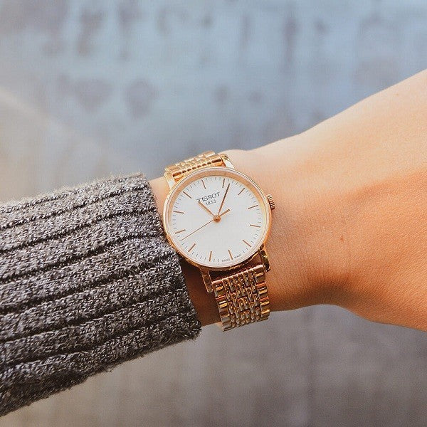  Shop Authentic Tissot T Classic Everytime Small White Dial Rose Gold Mesh Bracelet Watch For Women - T109.210.33.031.00 - Luxxuri