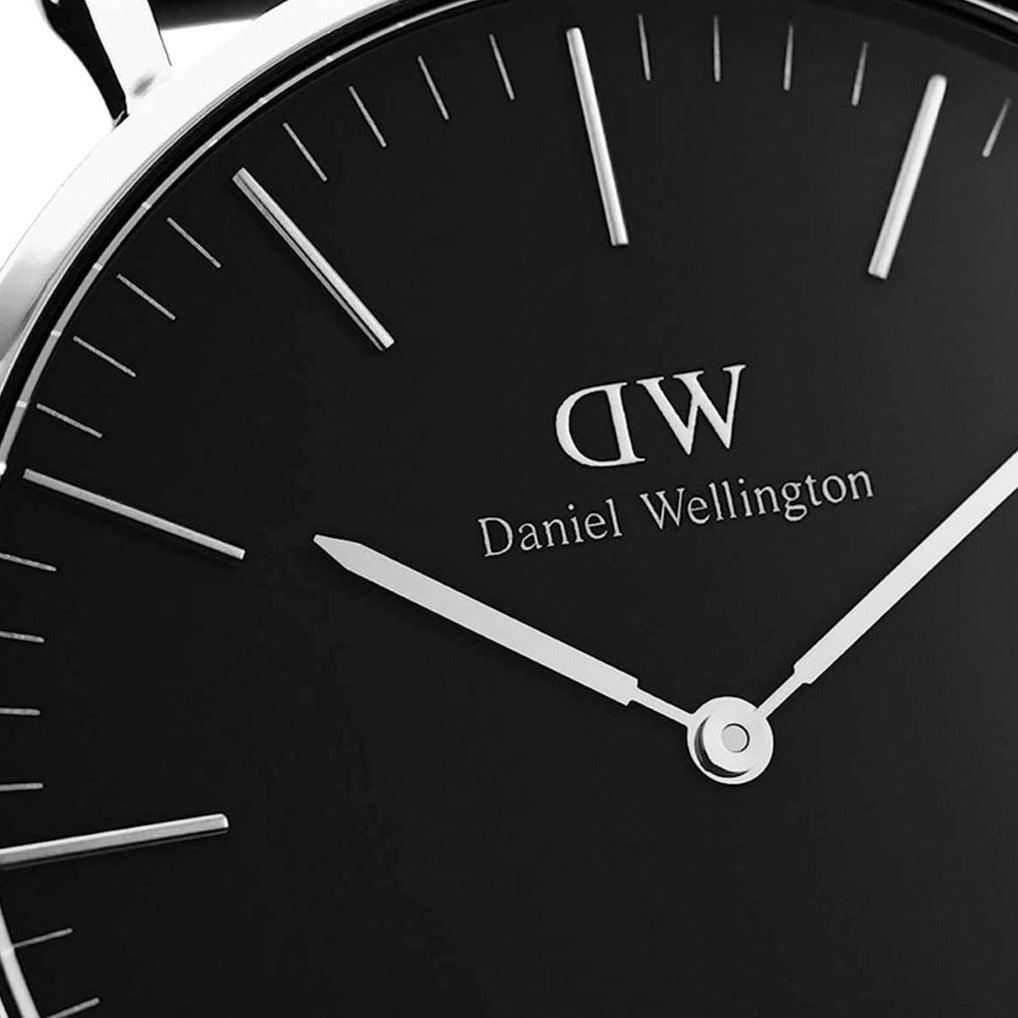  Shop Authentic Daniel Wellington Classic Reading Black Dial Black Leather Strap Watch For Women - DW00100147 - Luxxuri