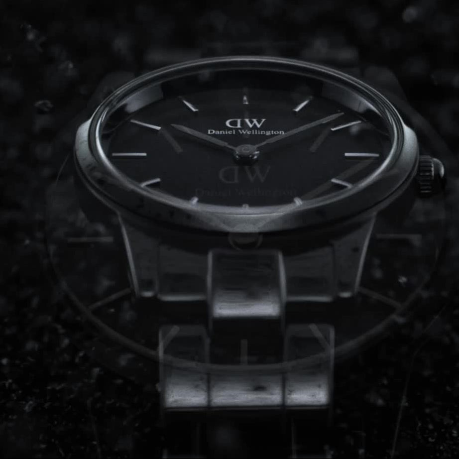  Shop Authentic Daniel Wellington Iconic Link Ceramic Black Dial Black Steel Strap Watch For Women - DW00100414 - Luxxuri