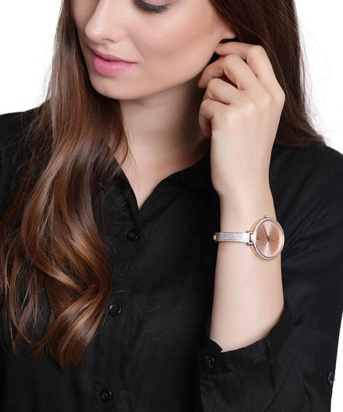  Shop Authentic Michael Kors Jaryn Quartz Rose Gold Dial Rose Gold Steel Strap Watch For Women - MK3785 - Luxxuri