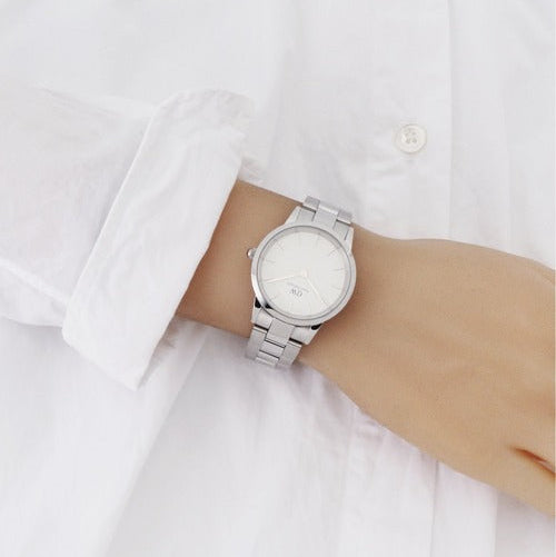  Shop Authentic Daniel Wellington Iconic Link White Dial Silver Steel Strap Watch for Women - DW00100203 - Luxxuri