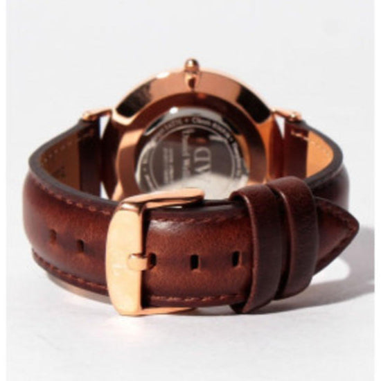  Shop Authentic Daniel Wellington Dapper York White Dial Brown Leather Strap Watch For Men - DW00100085 - Luxxuri