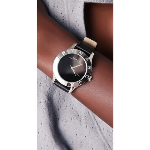  Shop Authentic Marc Jacobs Blade Black Dial Black Leather Strap Watch for Women - MBM1205 - Luxxuri