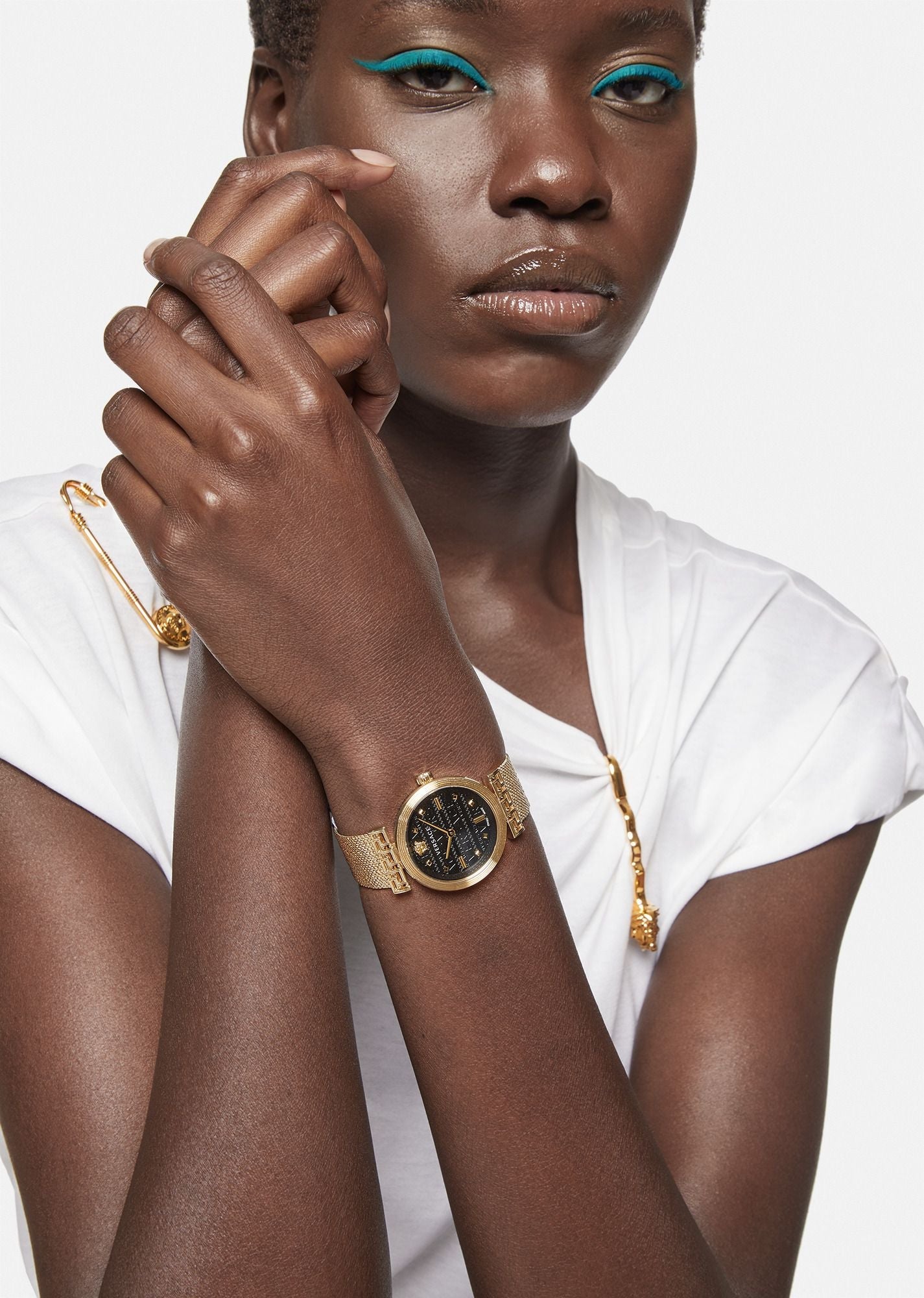  Shop Authentic Versace Meander Black Dial Gold Mesh Bracelet Watch for Women - VELW00720 - Luxxuri