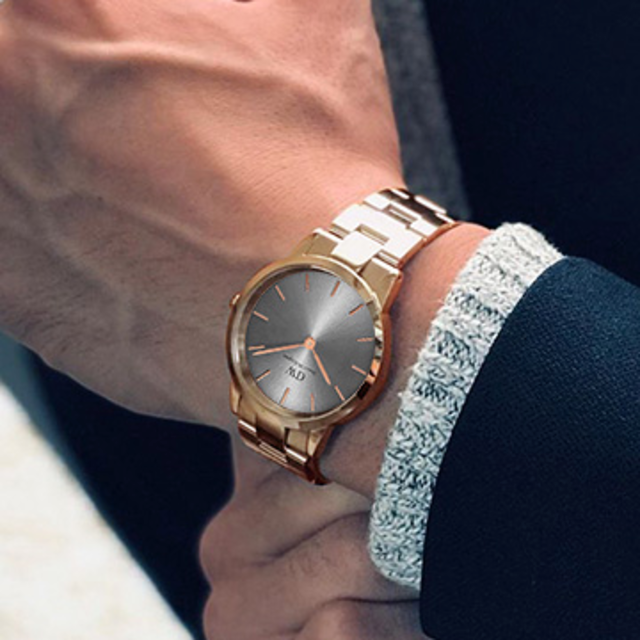  Shop Authentic Daniel Wellington Iconic Link Grey Dial Rose Gold Steel Strap Watch For Women - DW00100332 - Luxxuri