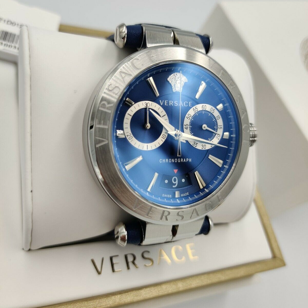  Shop Authentic Versace Aion Chronograph Blue Dial Blue Leather Strap Watch for Men - VE1D01220 - Luxxuri