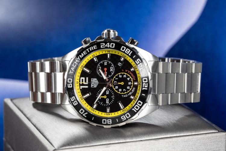  Shop Authentic Tag Heuer Formula 1 Black Dial Watch for Men - CAZ101AC.BA0842 - Luxxuri