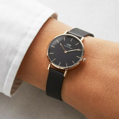  Shop Authentic Daniel Wellington Petite Ashfield Black Dial Black Mesh Strap Watch For Women - DW00100245 - Luxxuri