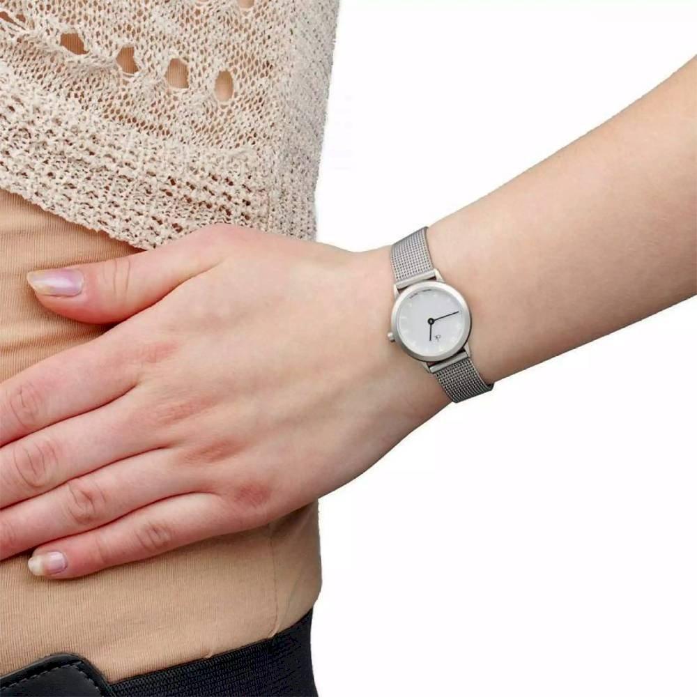 Shop Authentic Calvin Klein Minimal White Dial Silver Mesh Bracelet Watch for Women - K3M231Y6 - Luxxuri