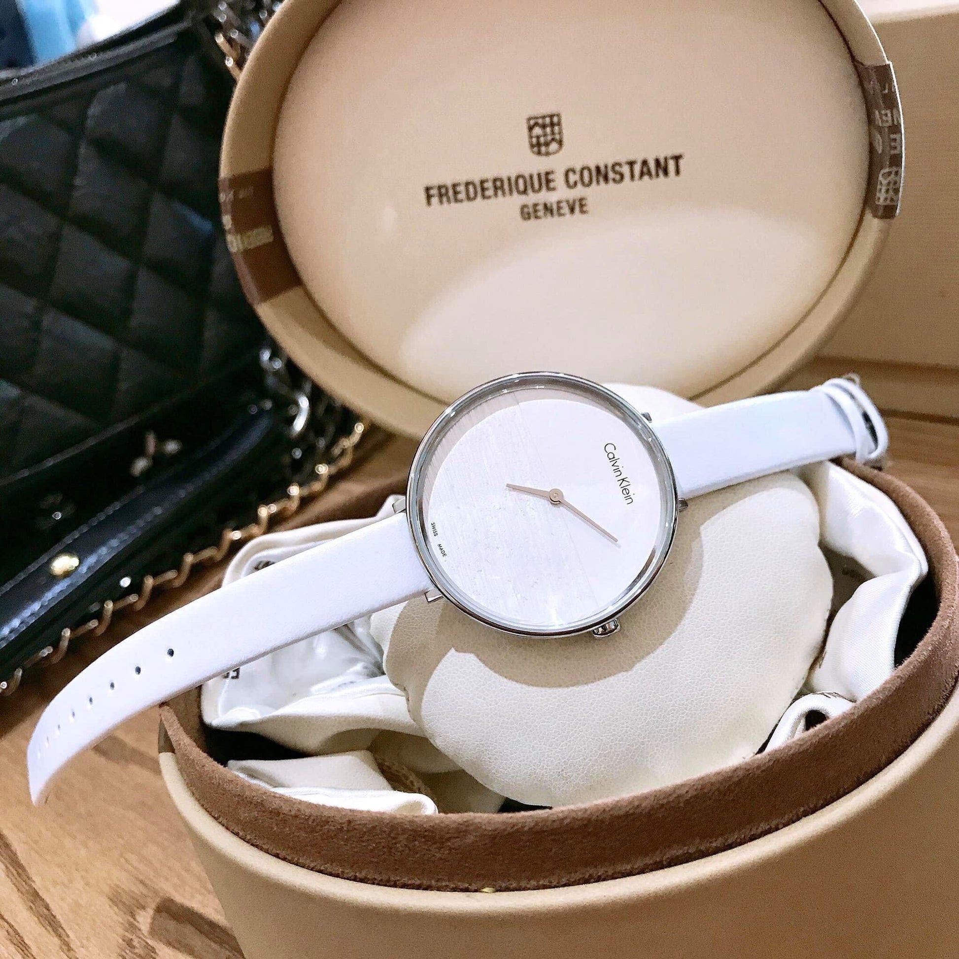  Shop Authentic Calvin Klein Rise White Grey Dial White Leather Strap Watch for Women - K7A231L6 - Luxxuri