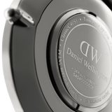  Shop Authentic Daniel Wellington Classic Roselyn Black Dial Maroon Nylon Strap Watch For Women - DW00100274 - Luxxuri