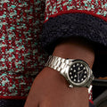  Shop Authentic Gucci G Timeless Quartz Black Dial Silver Steel Strap Watch for Women - YA1265034 - Luxxuri