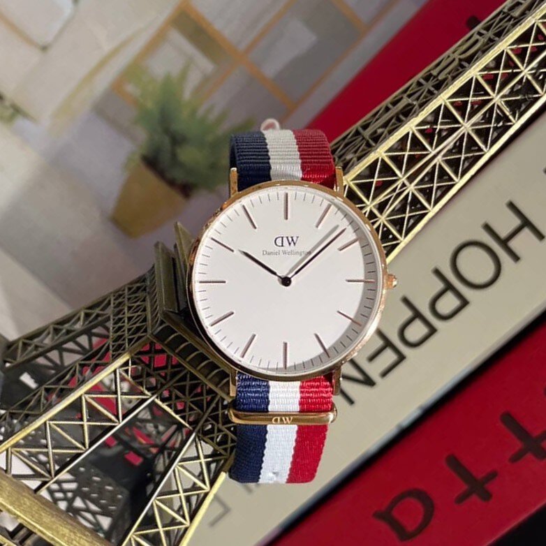  Shop Authentic Daniel Wellington Classic Cambridge White Dial Two Tone NATO Strap Watch For Men - DW00100003 - Luxxuri