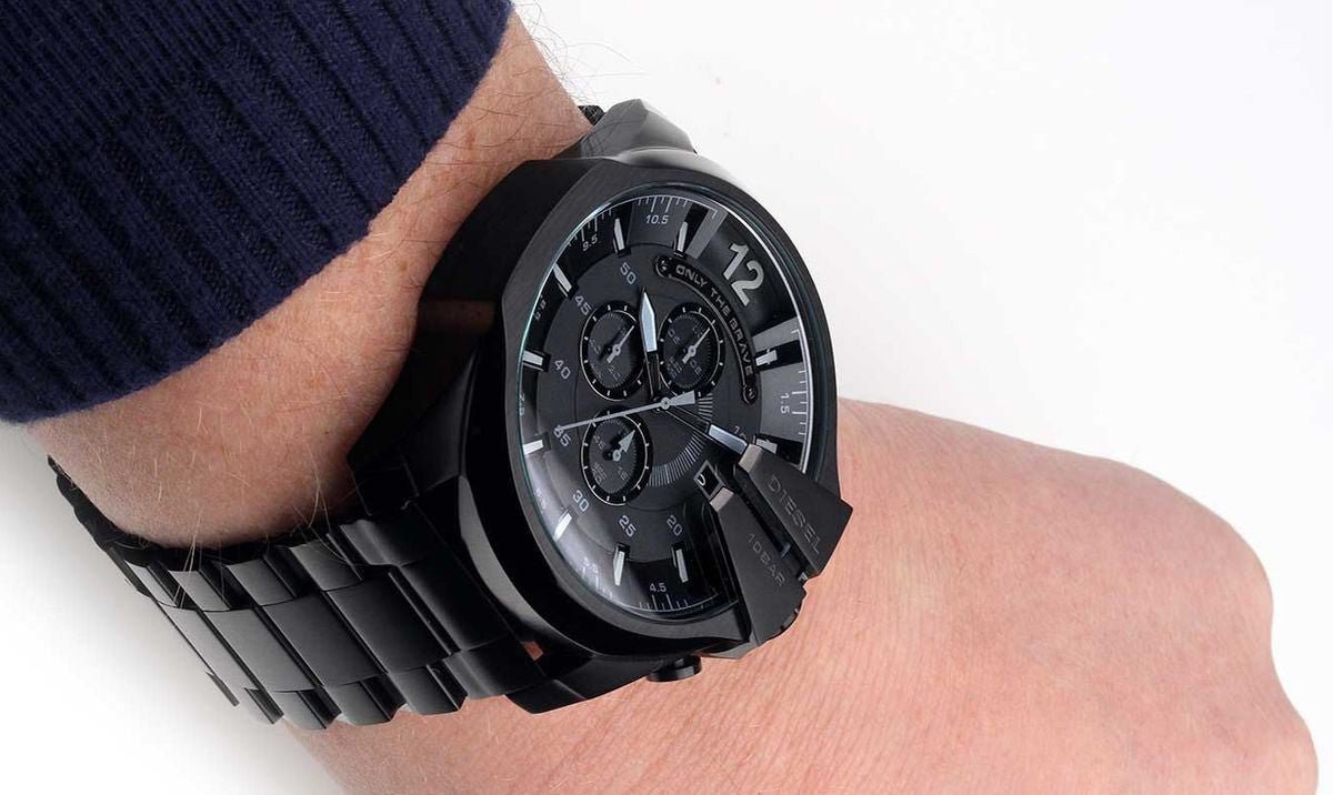  Shop Authentic Diesel Mega Chief Chronograph Black Dial Black Stainless Steel Watch For Men - DZ4355 - Luxxuri