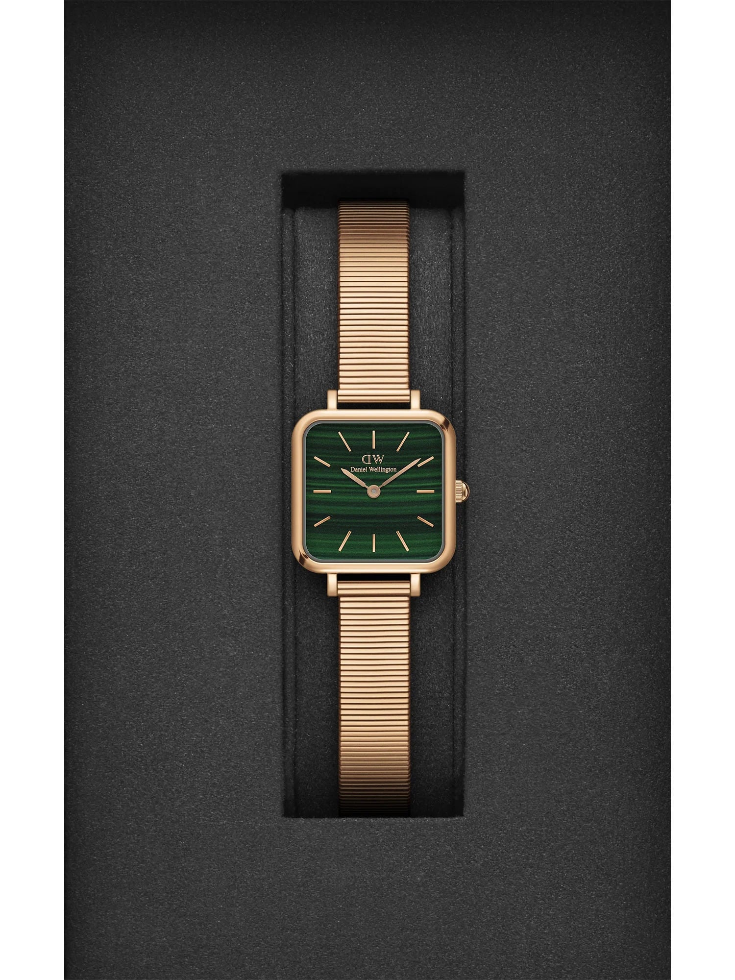  Shop Authentic Daniel Wellington Quadro Studio Green Dial Rose Gold Mesh Strap Watch For Women - DW00100520 - Luxxuri