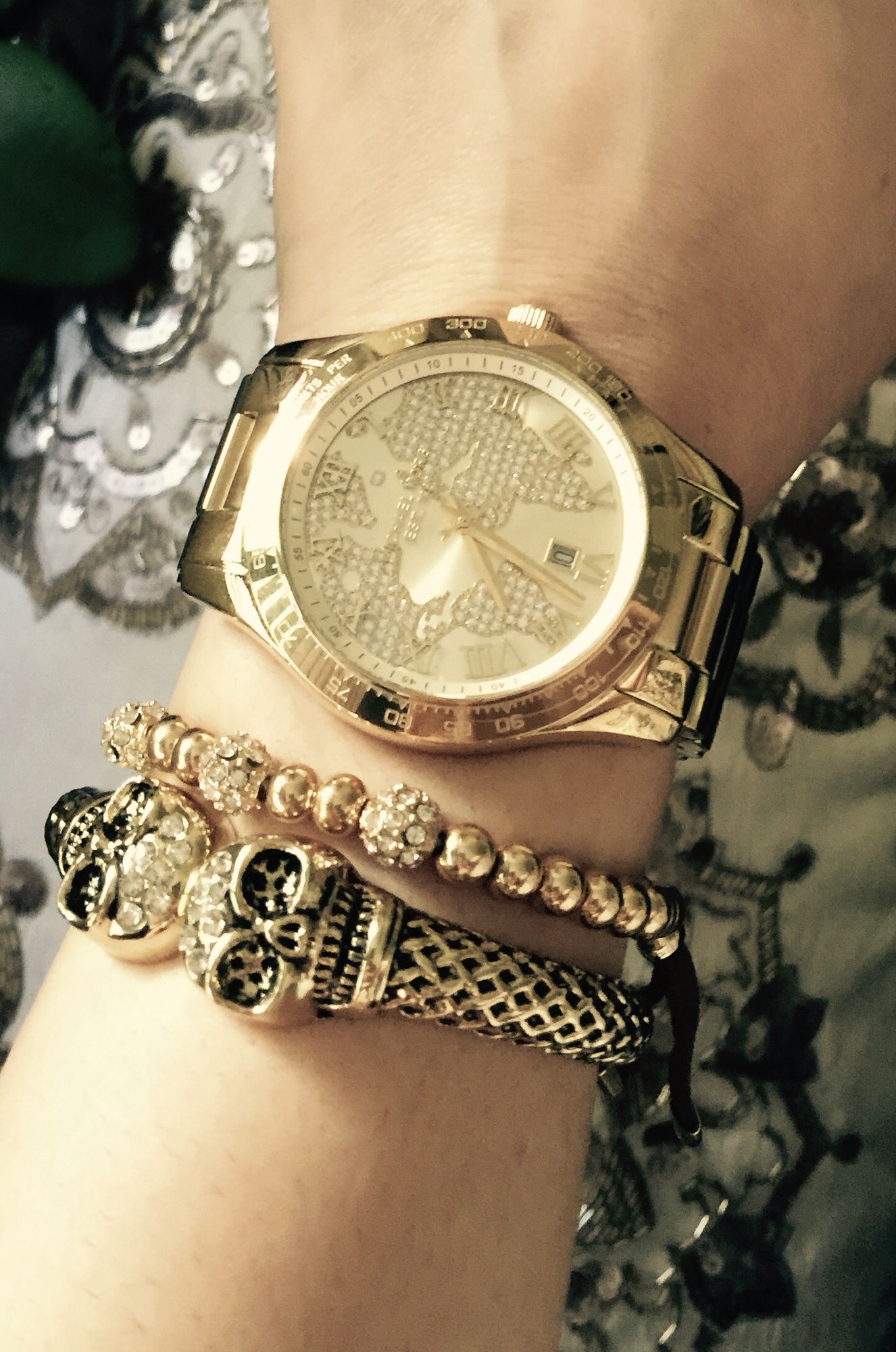  Shop Authentic Michael Kors Layton Chronograph Gold Dial Gold Steel Strap Watch for Women - MK5959 - Luxxuri