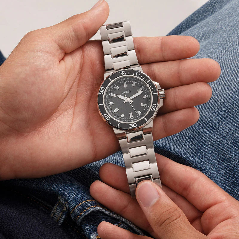  Shop Authentic Guess Track Black Dial Silver Steel Strap Watch for Men - GW0426G1 - Luxxuri