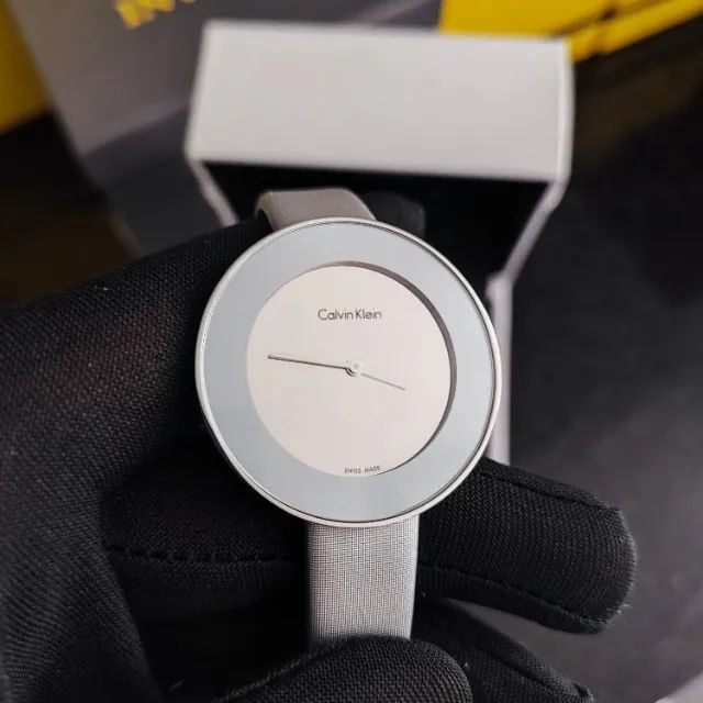  Shop Authentic Calvin Klein Chic Silver Dial White Leather Strap Watch for Women - K7N23UP8 - Luxxuri