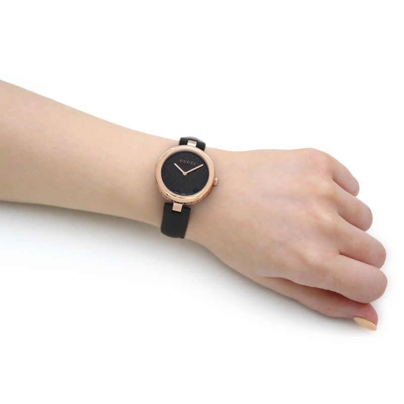  Shop Authentic Gucci Diamantissima Quartz Black Dial Black Leather Strap Watch for Women - YA141401 - Luxxuri
