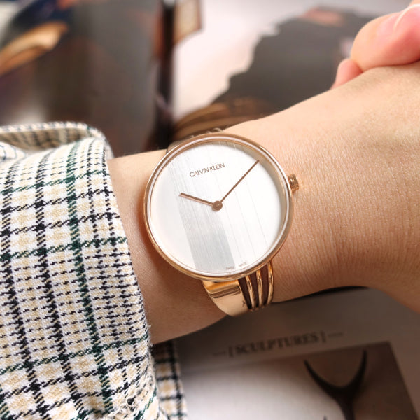  Shop Authentic Calvin Klein Drift White Dial Rose Gold Steel Strap Watch for Women - K6S2N616 - Luxxuri