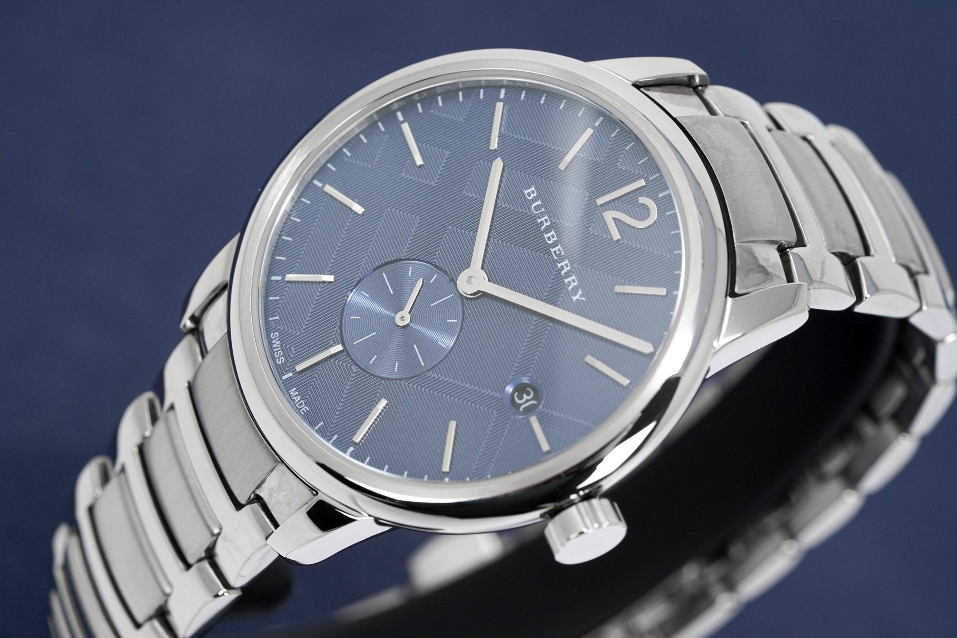  Shop Authentic Burberry The Classic Blue Dial Silver Steel Strap Watch for Men - BU10007 - Luxxuri