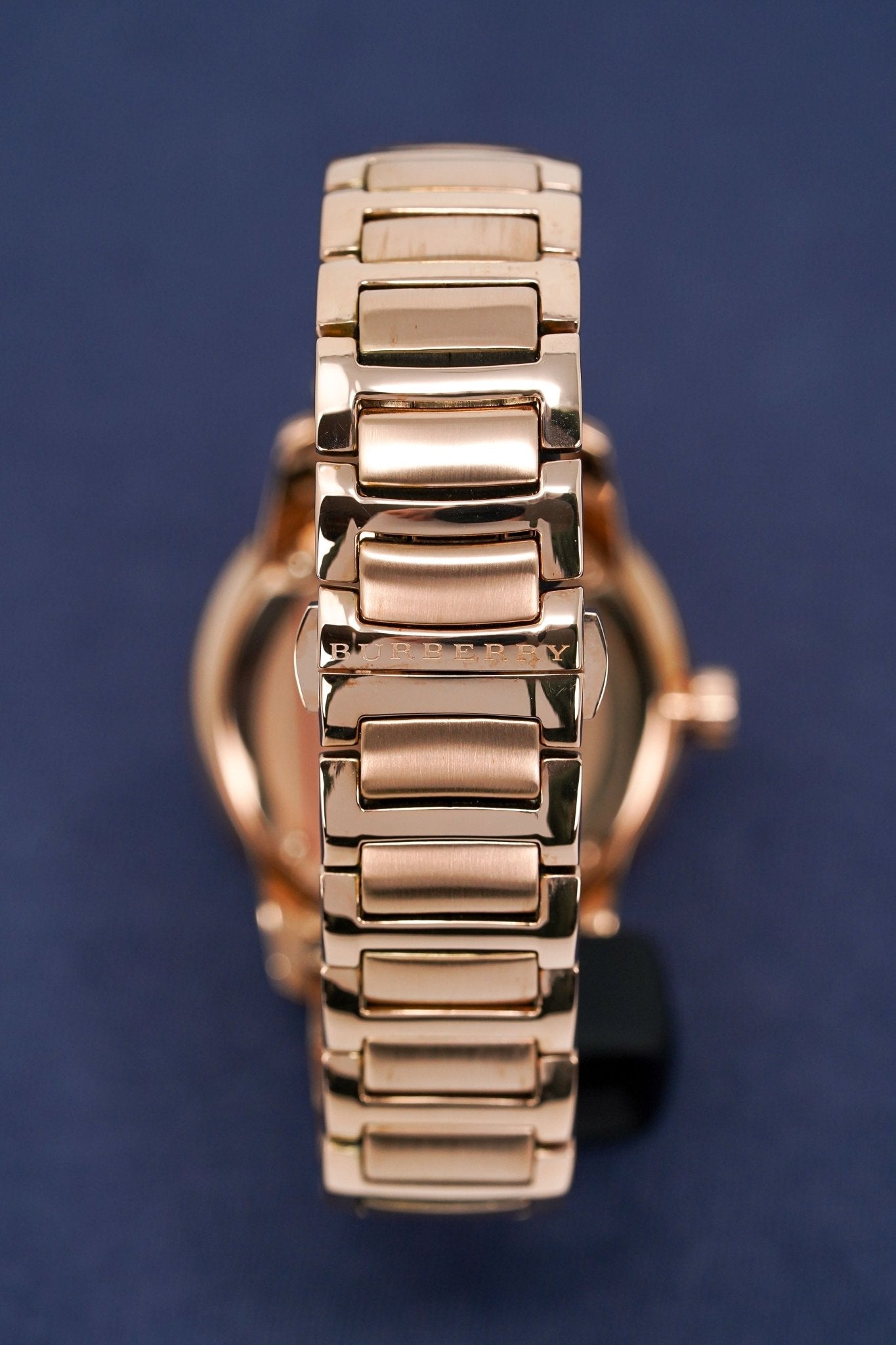  Shop Authentic Burberry The Classic Rose Gold Dial Rose Gold Steel Strap Watch for Men - BU10013 - Luxxuri