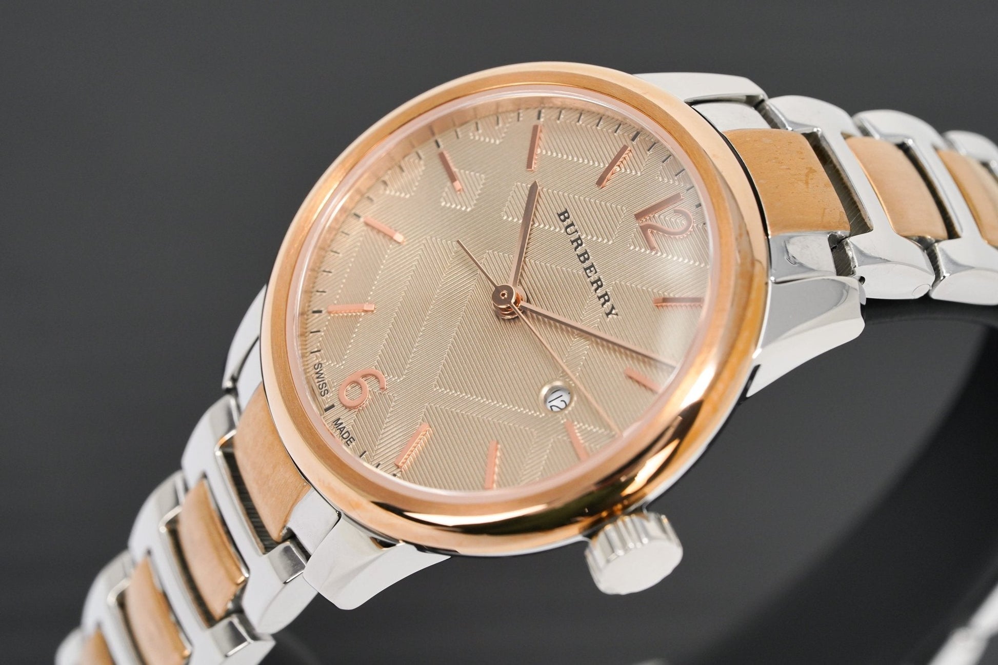  Shop Authentic Burberry The Classic Rose Gold Dial Two Tone Steel Strap Watch for Women - BU10117 - Luxxuri